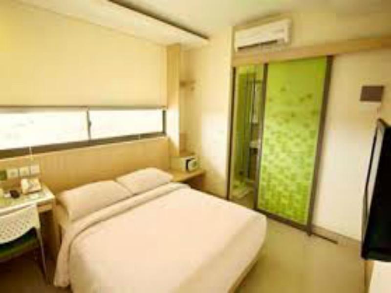 Grandmas Plus Hotel Seminyak Exterior photo